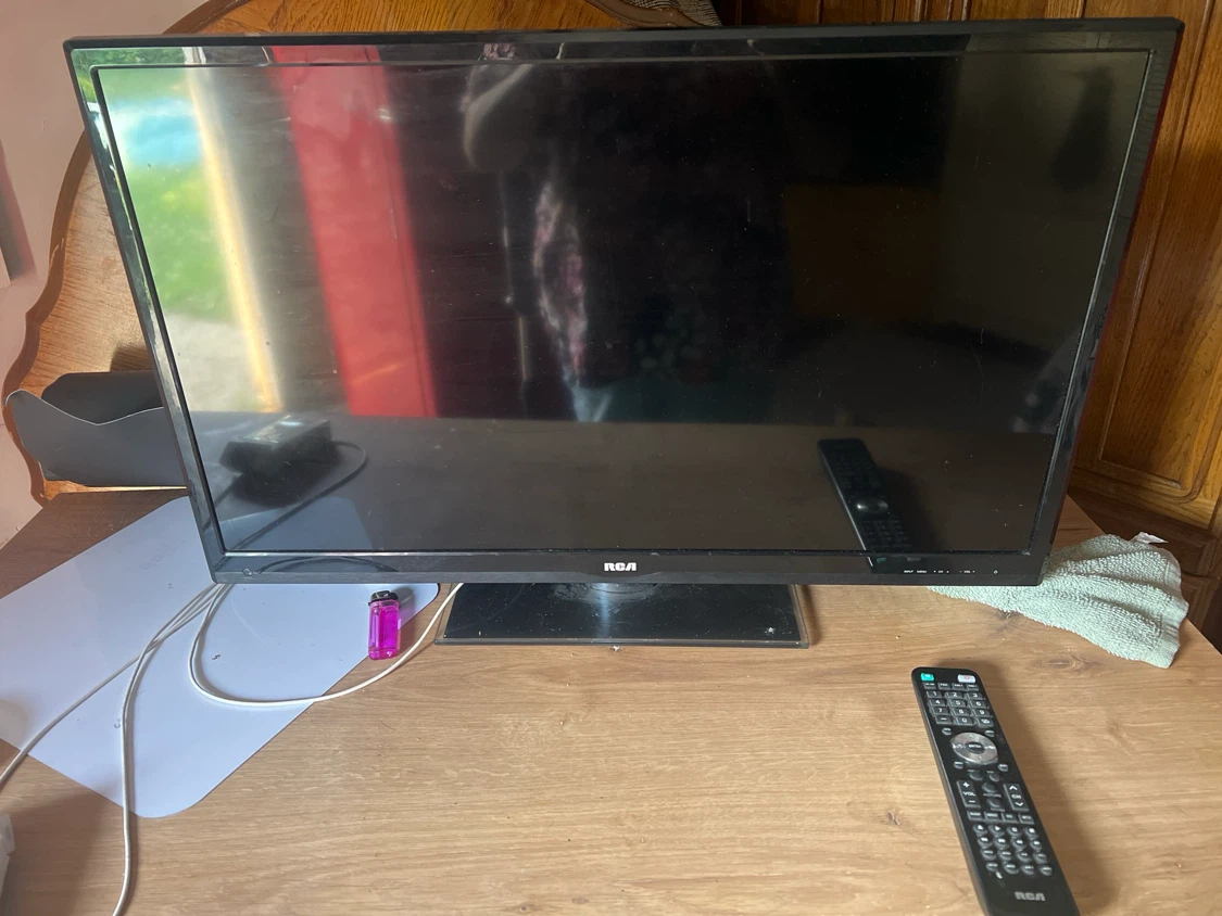 RCA Flat Screen TV
