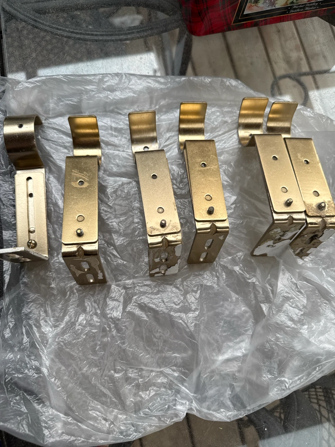 Set of 6 Gold Curtain Rod Brackets - photo 2