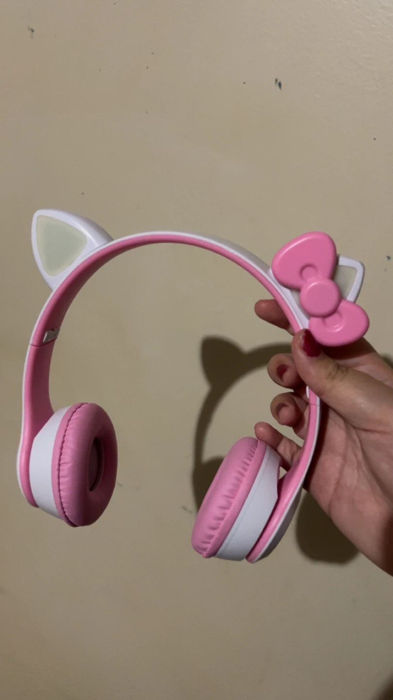 Hello Kitty Headphones