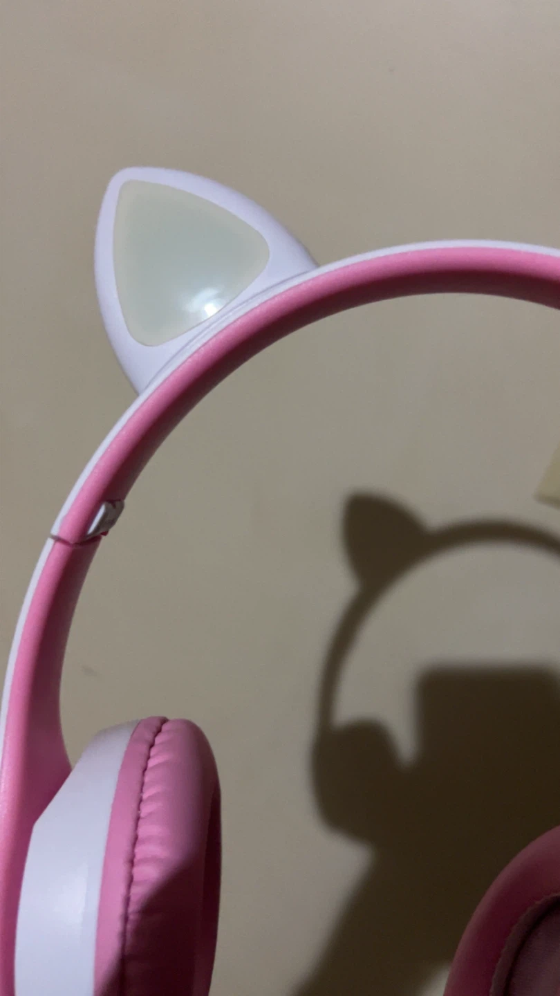 Hello Kitty Headphones - photo 3