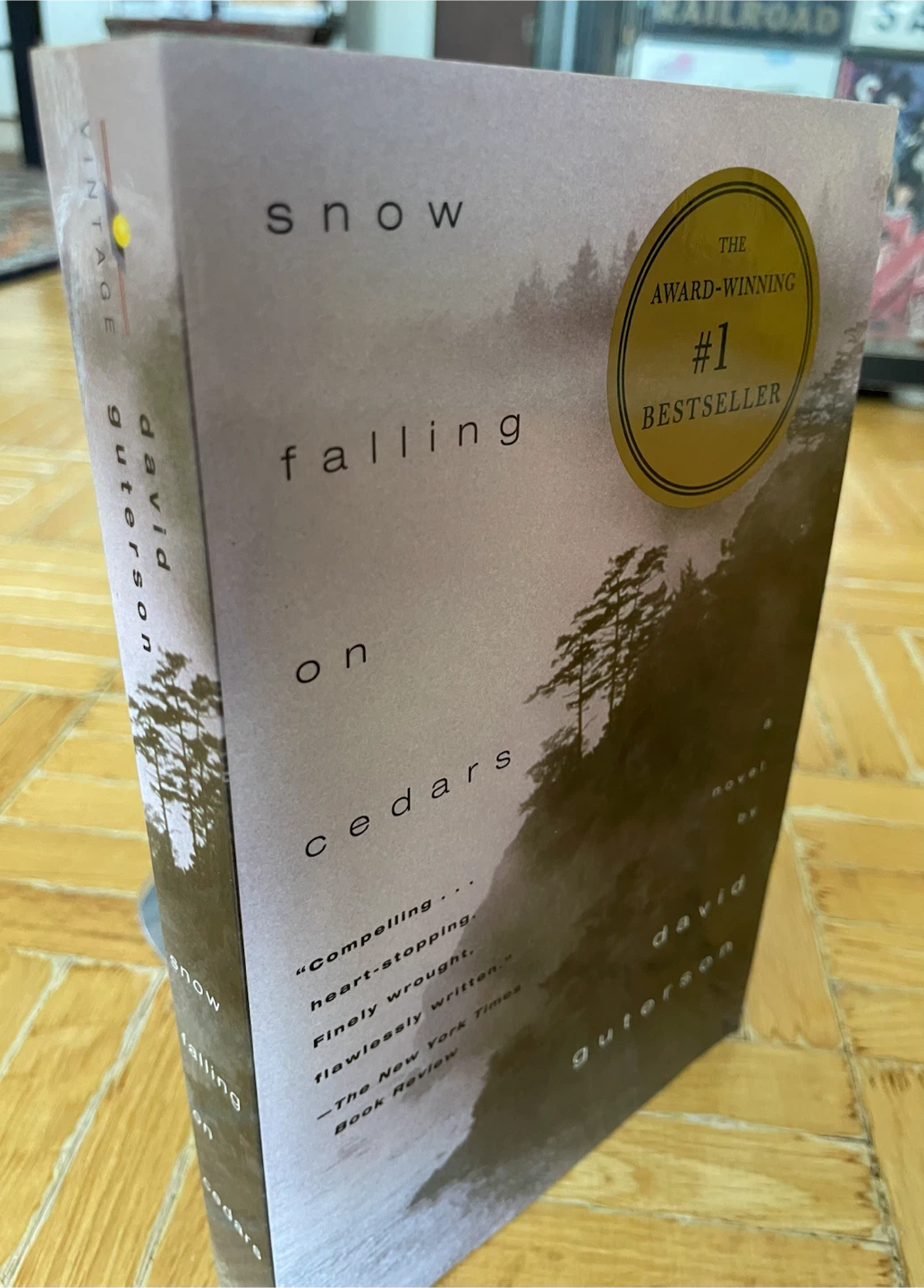 Snow Falling On Cedars Book *New