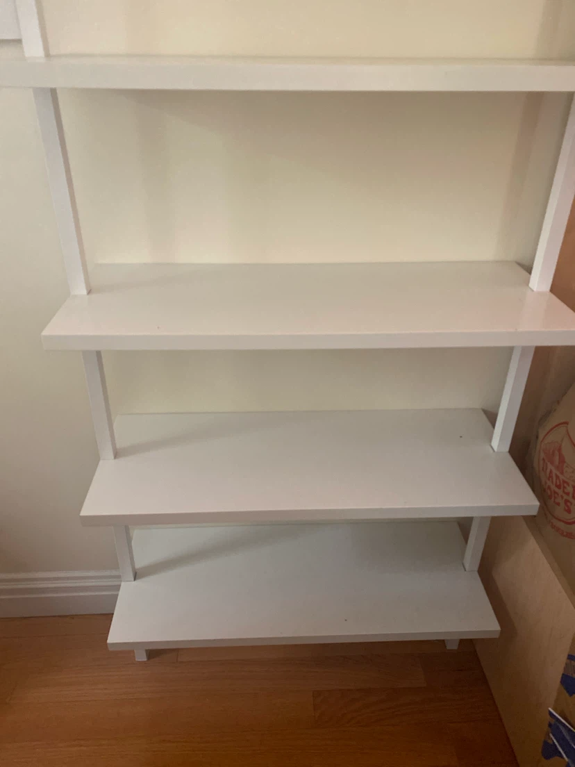 Bookshelf - photo 3