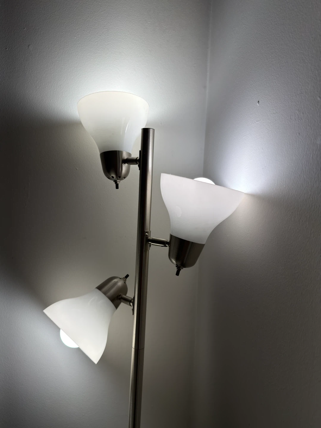 Torchiere Floor Lamp with 3 Lights - photo 2