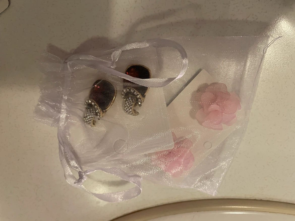 Two Pairs of Fun Fancy Earrings - photo 3