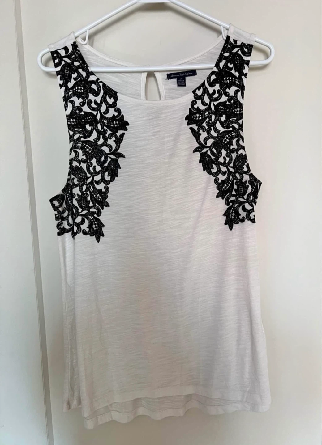 Ladies American Eagle Top