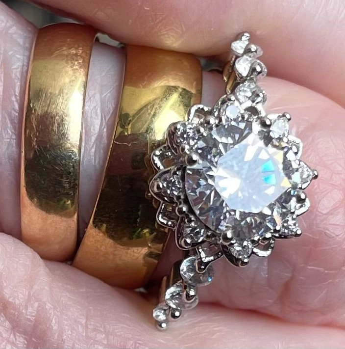 Moissanite Ring and Stud Earrings Set - photo 3