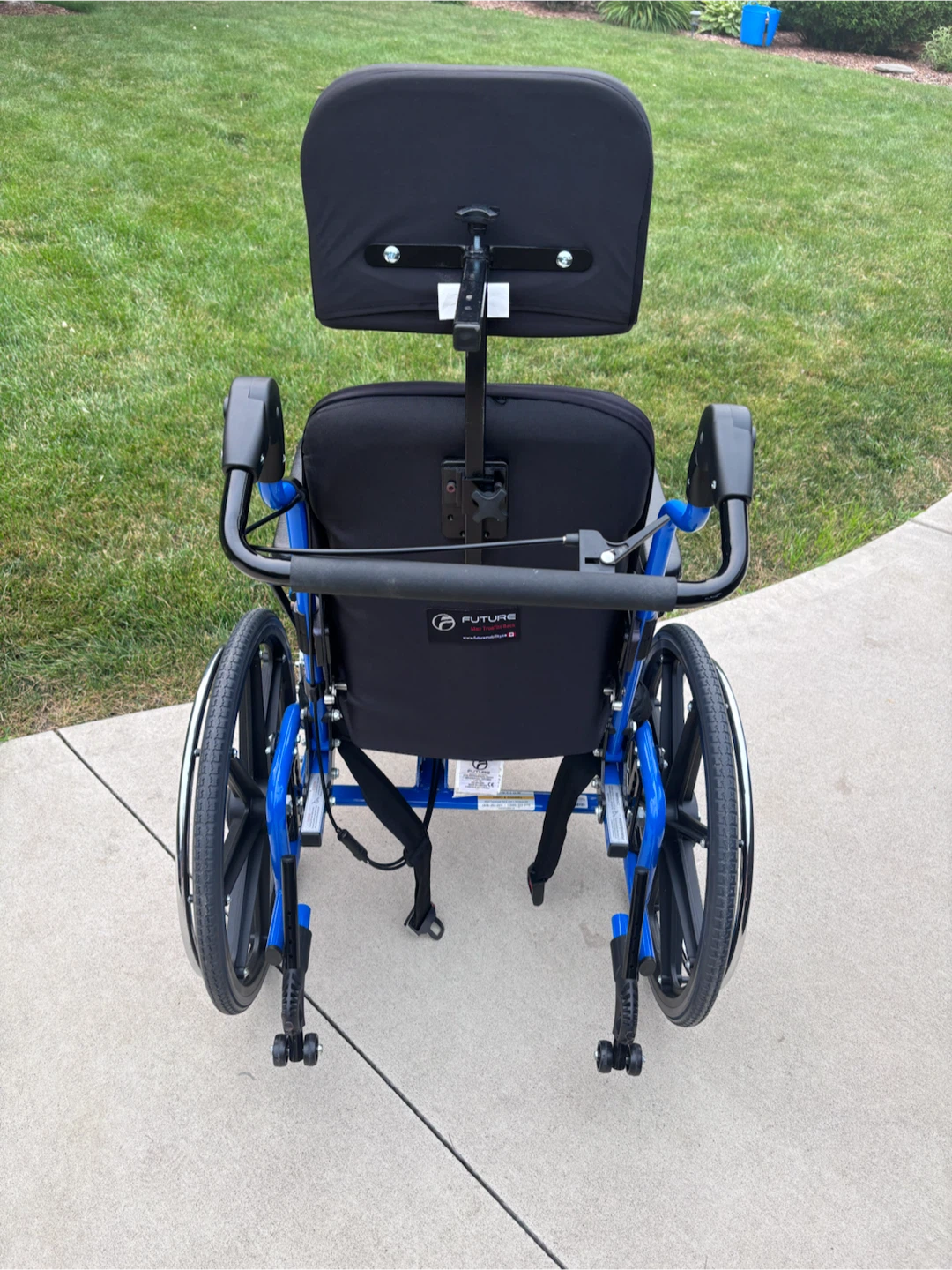 FUTURE Wheelchair with Headrest and Detachable Footrests - photo 3