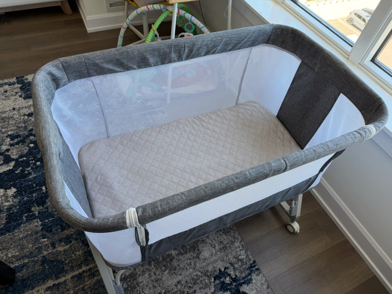 3-IN-1 Baby Bassinet - Bedside Sleeper & Rocking Bassinet - photo 3