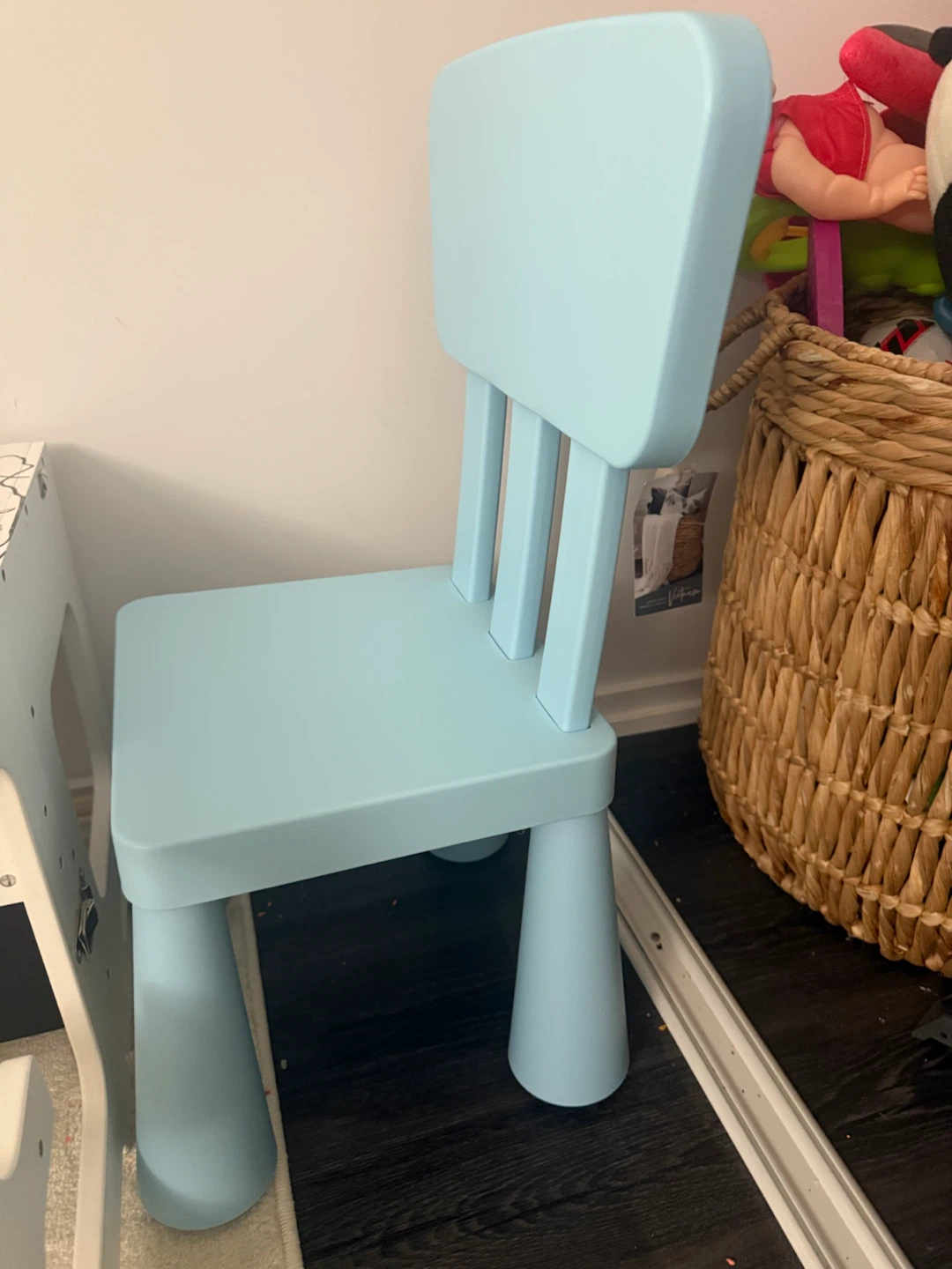IKEA children’s seats