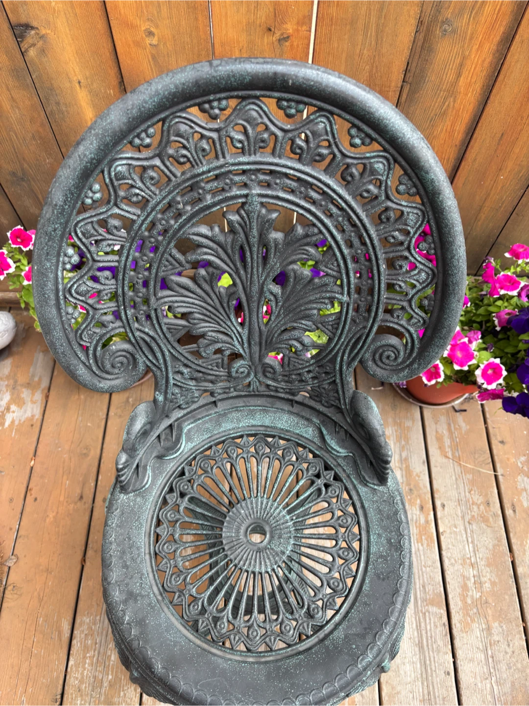 Ornate plastic resin Patio Chair - photo 2