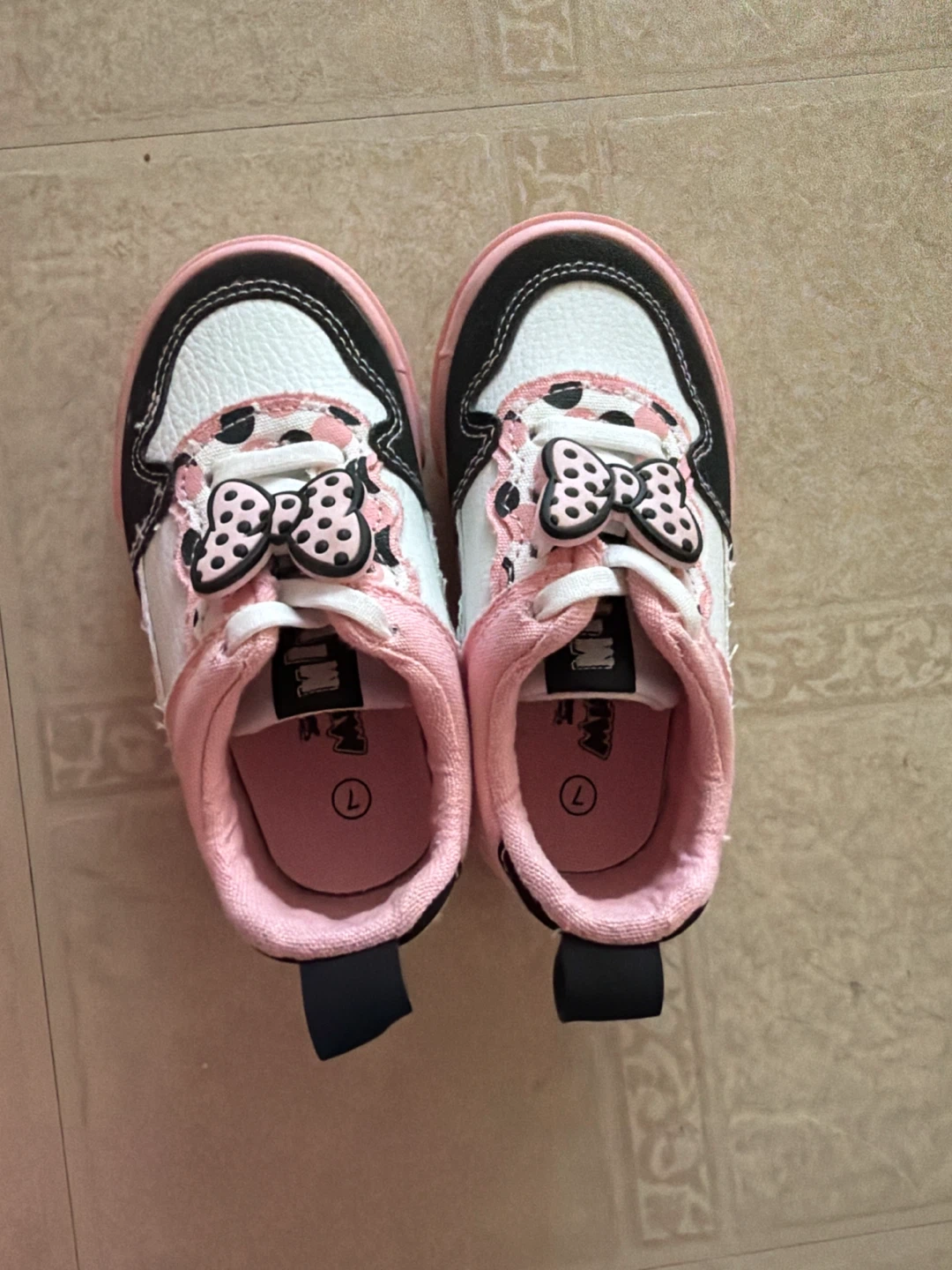Minnie Mouse Toddler Shoes Size 7 - photo 2