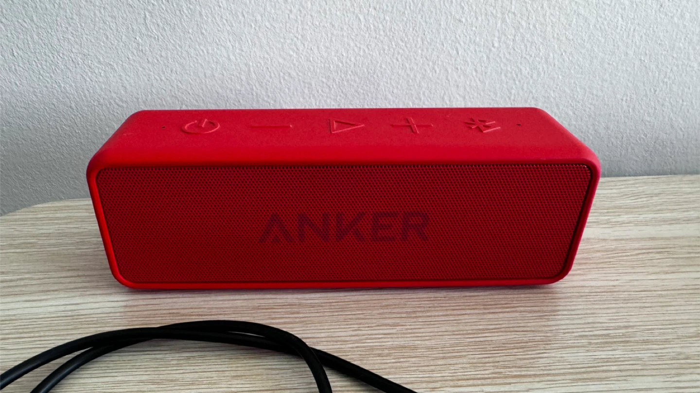 Anker Soundcore 2 Bluetooth Speaker – Excellent Condition - photo 2