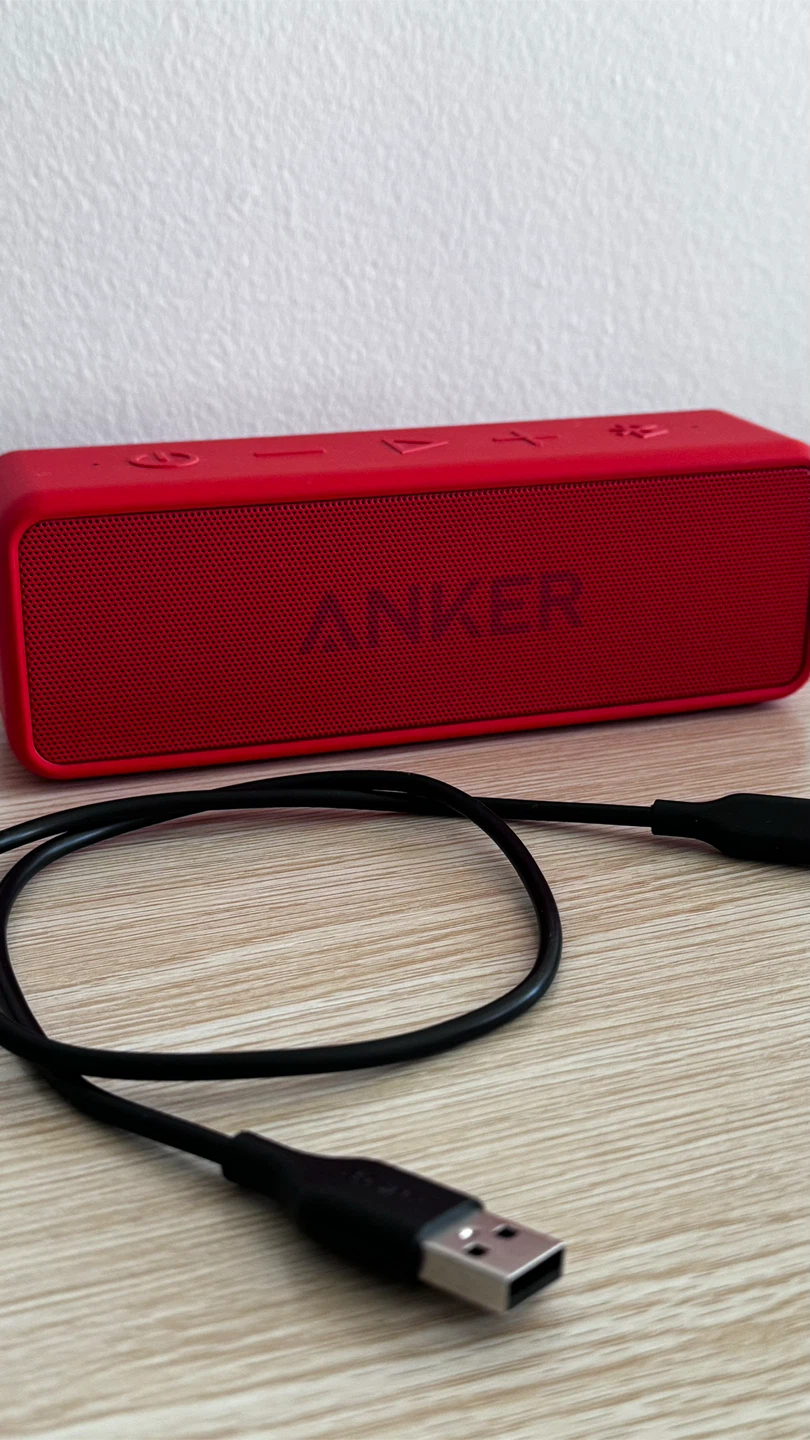 Anker Soundcore 2 Bluetooth Speaker – Excellent Condition