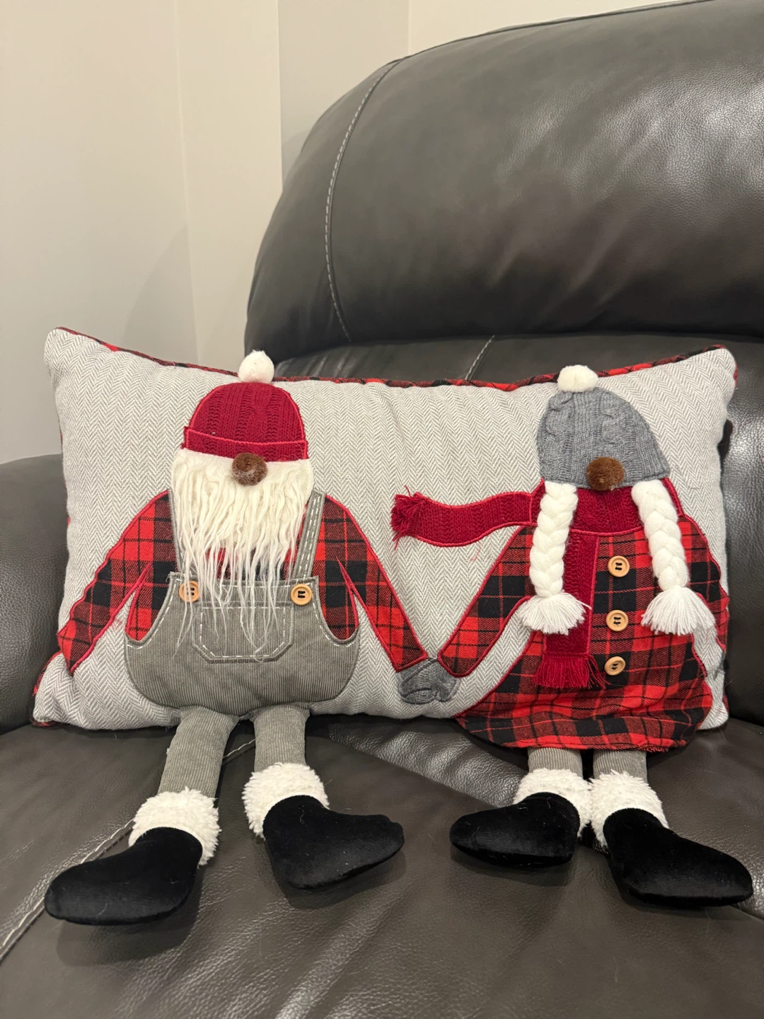 Decorative Christmas Pillow - Gnomes