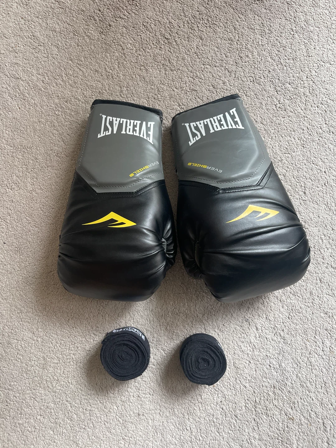 Everlast Boxing Gloves and Wraps