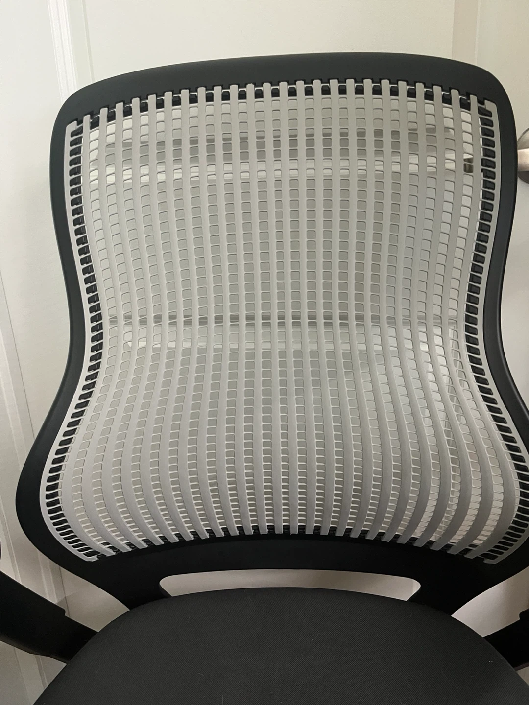 Knoll Regeneration Ergonomic Office Chair with Adjustable Arms - photo 3