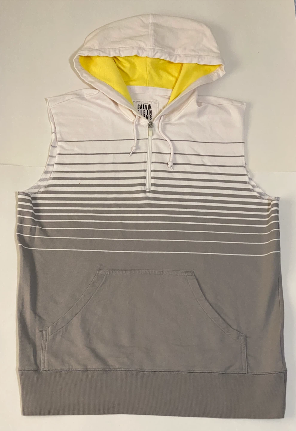 Calvin Klein Jeans Sleeveless Hoodie - Medium