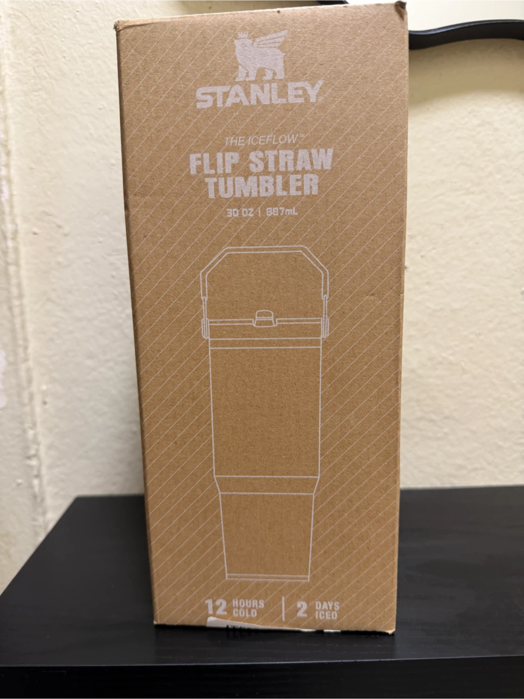 Stanley The IceFlow Flip Straw Tumbler 30 oz - photo 2