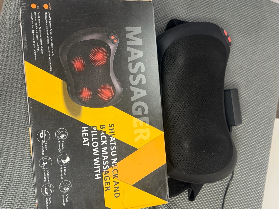 Shiatsu Neck and Back Massager Pillow with Heat - photo 2