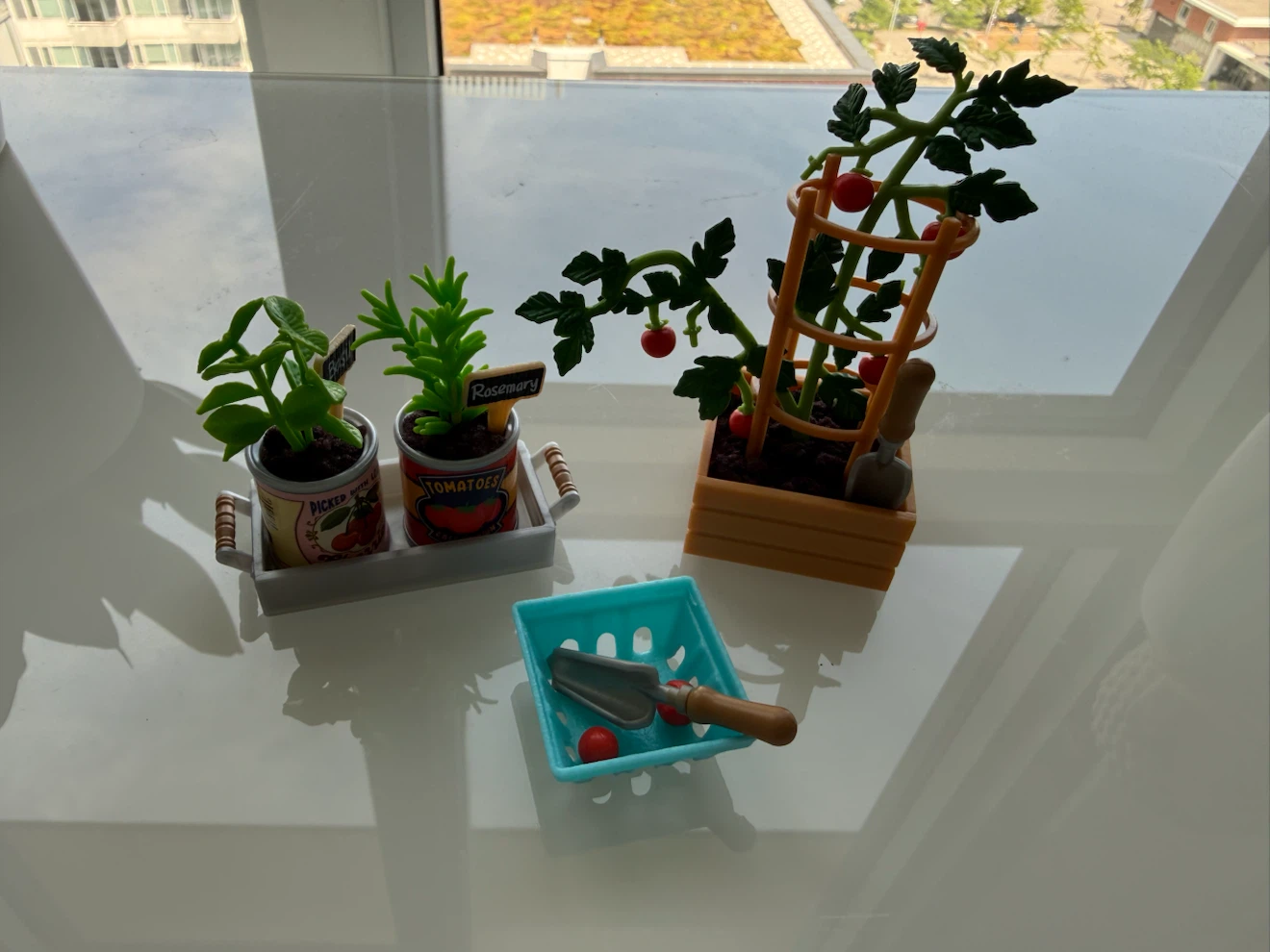 Mini brands Miniature Garden Set