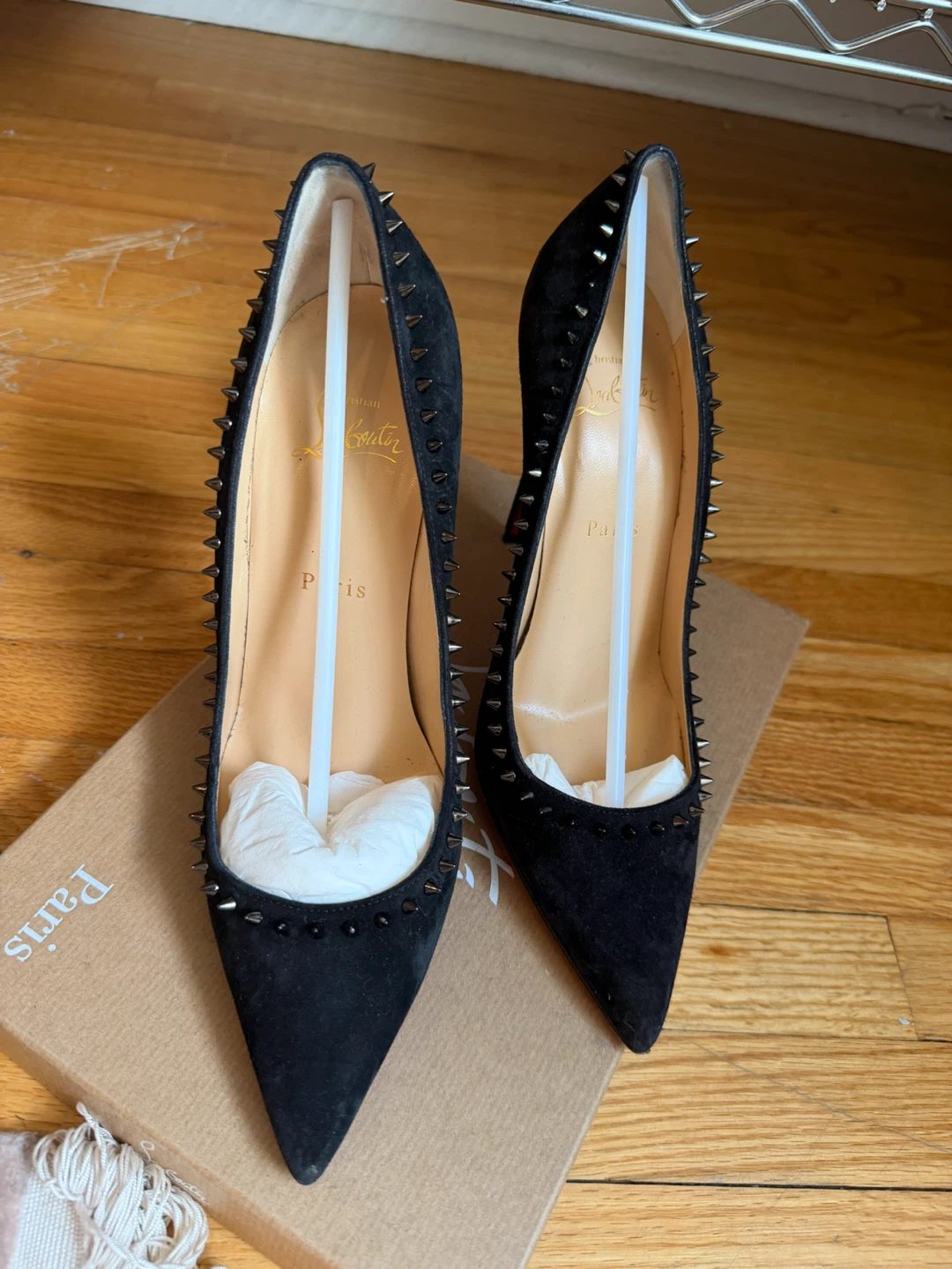 Authentic Christian Louboutin Anjalina heels - photo 2