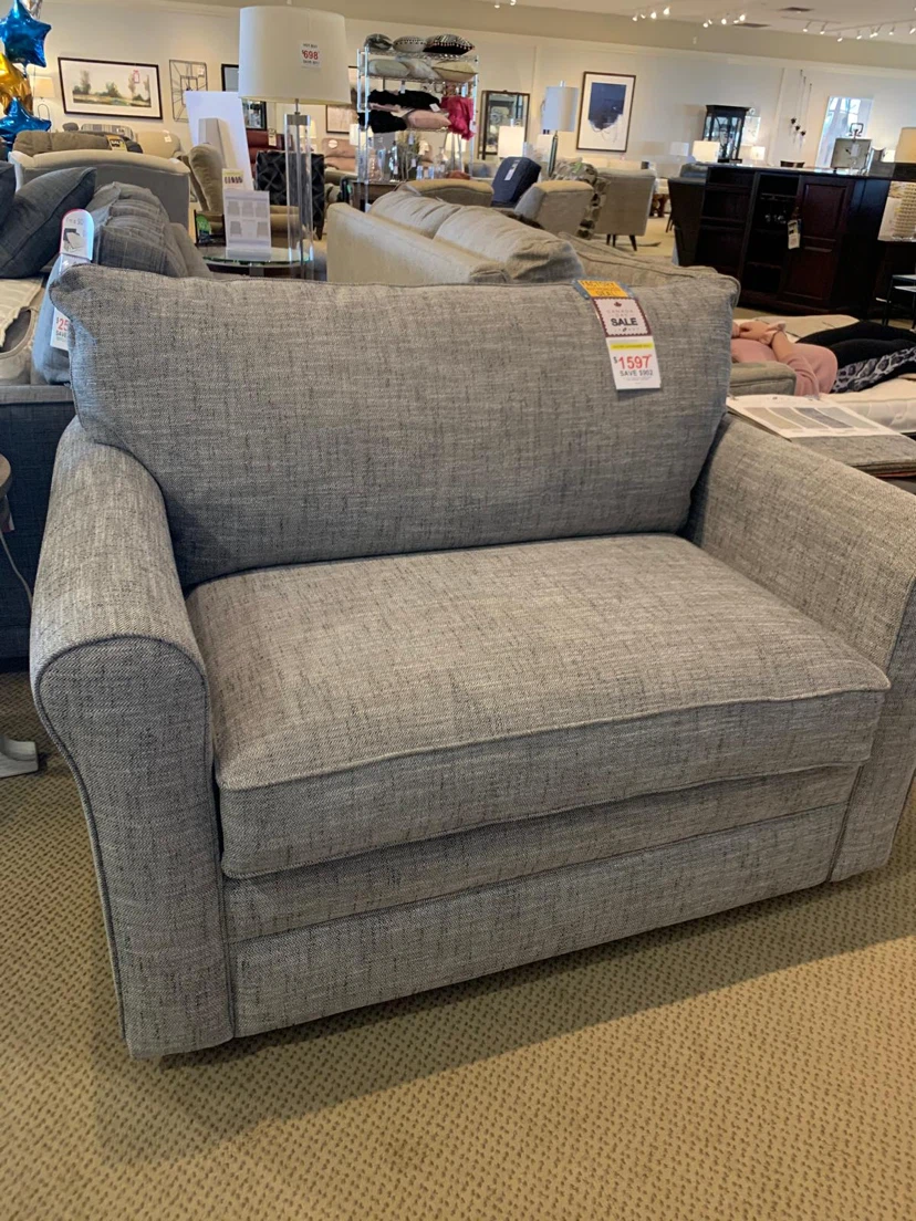 La-Z-Boy Twin Sleeper Chair / Sofa Bed – Excellent Condition