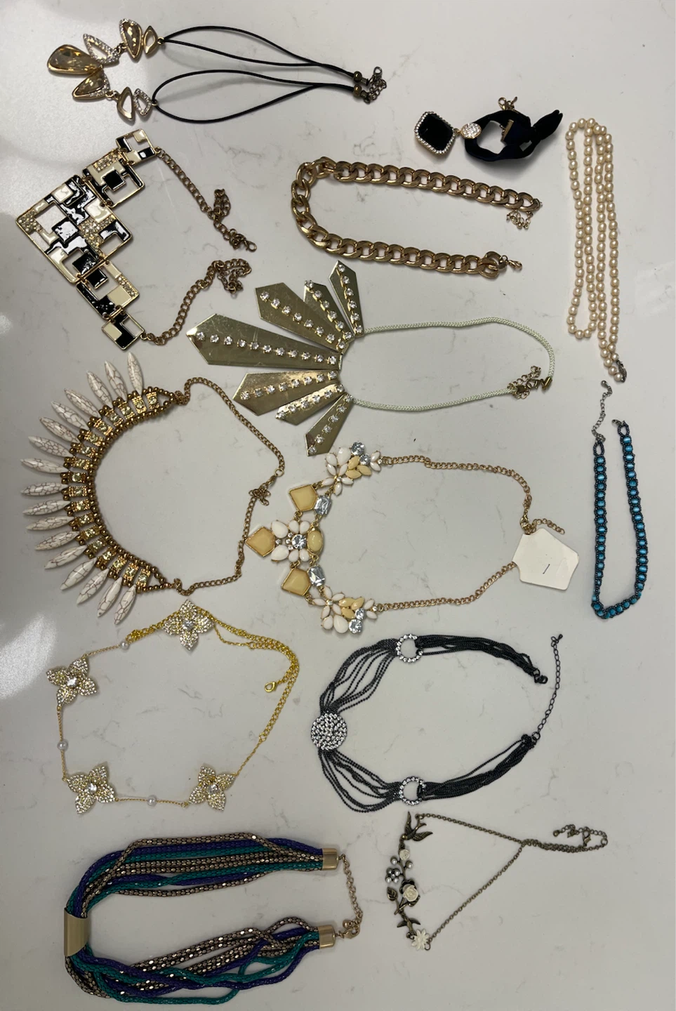 $5-9 Assorted Fashion Necklaces NEW