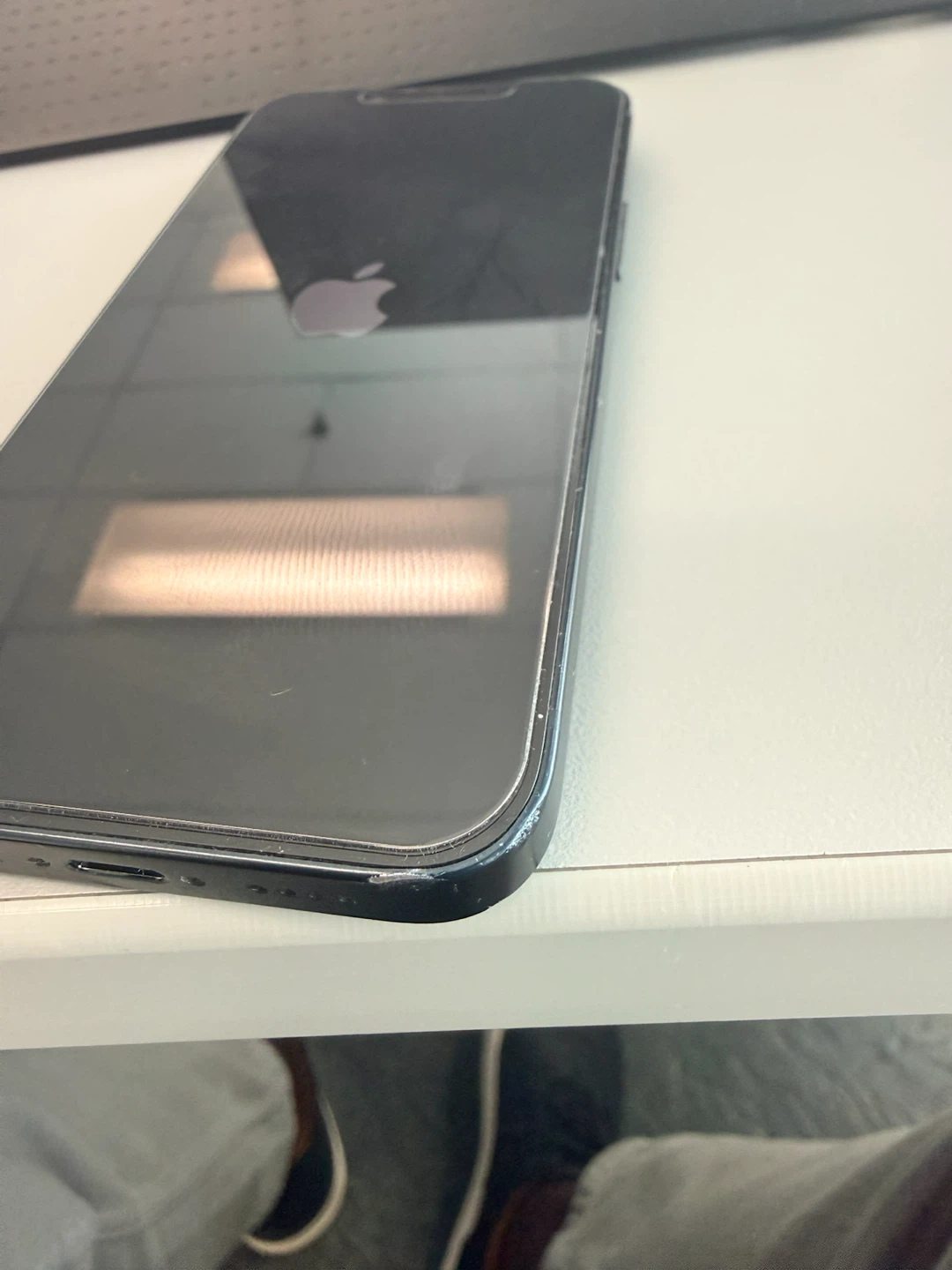 iPhone 13 mini - photo 2