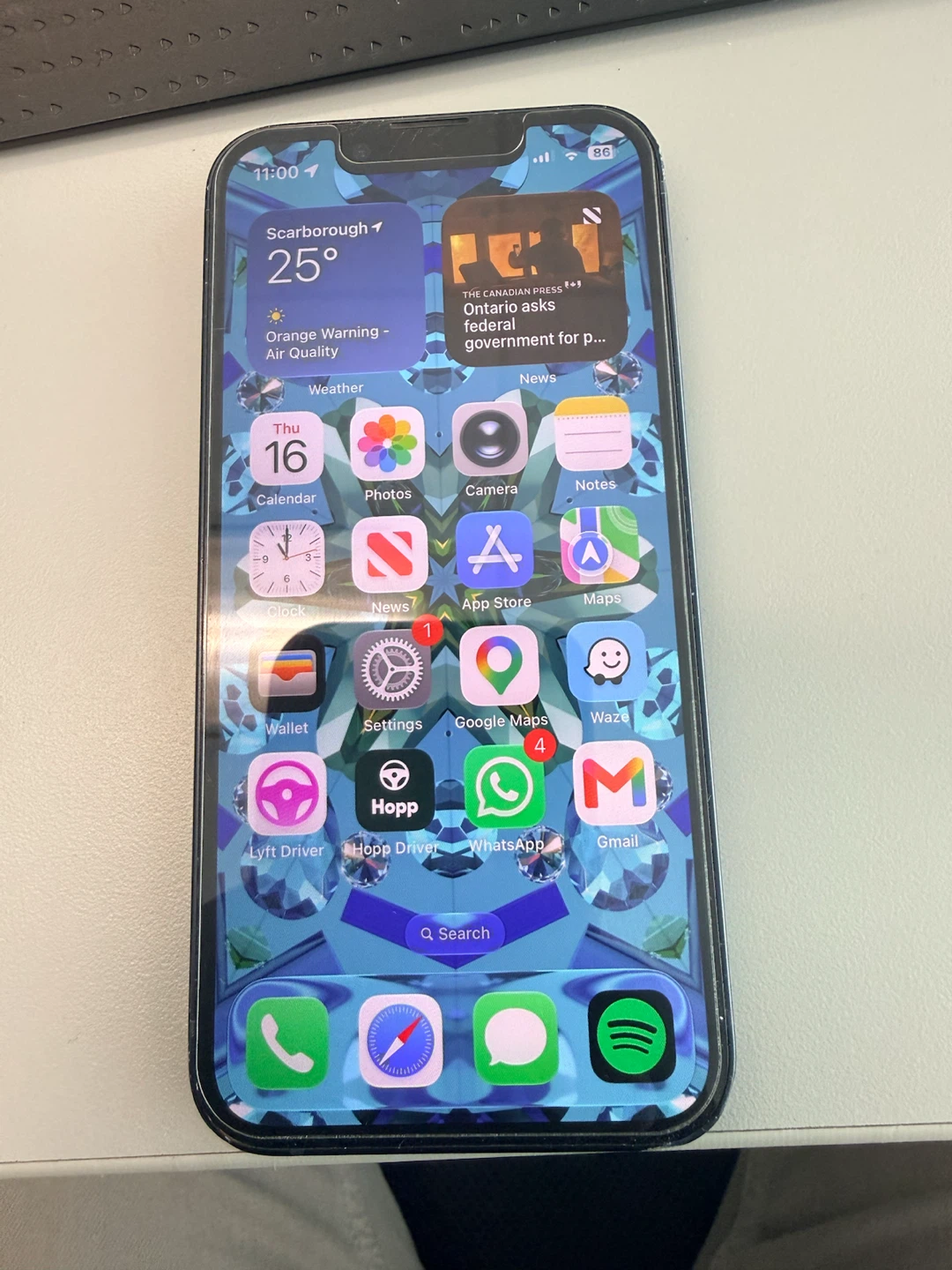 iPhone 13 mini - photo 4