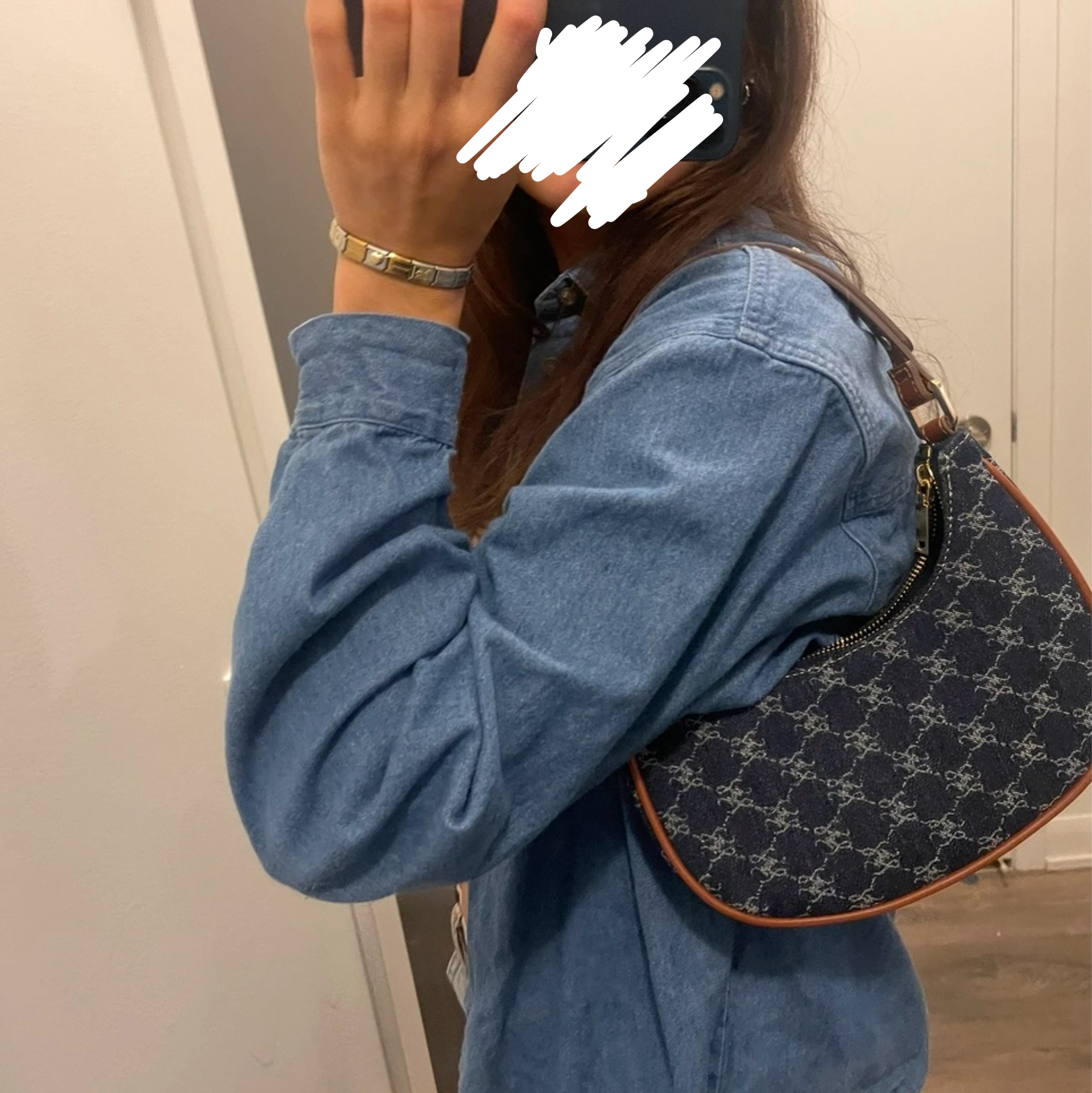 denim shoulder bag & vintage shirt