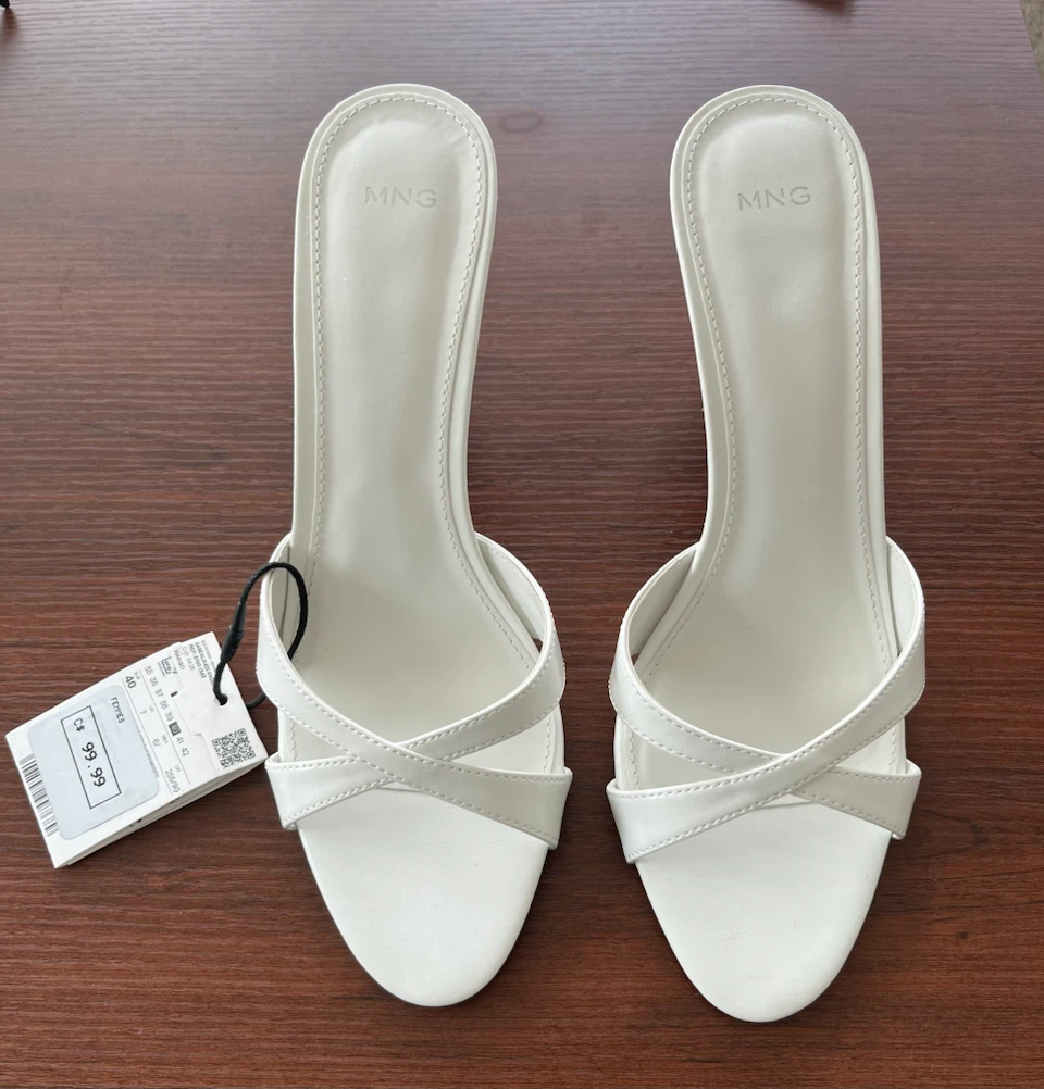 White mule shoes