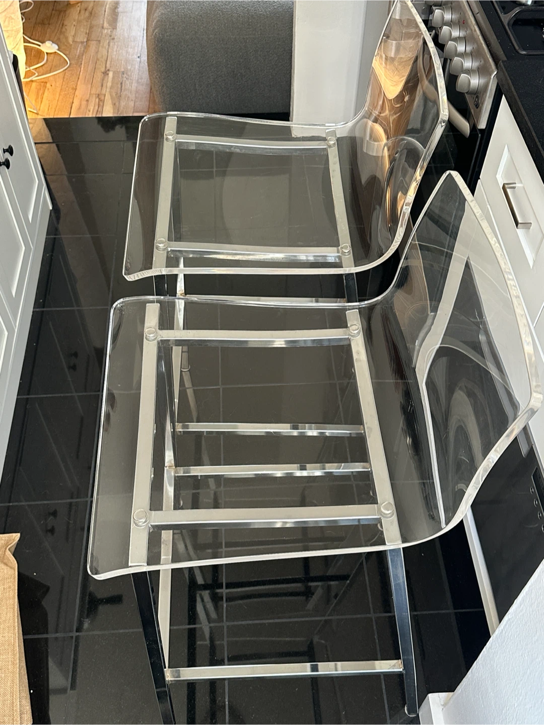 Set of 2 acrylic bar stools - photo 2