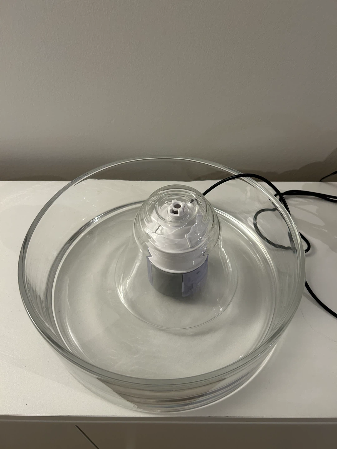 2.7 L Glass Pet Water Fountain - photo 2