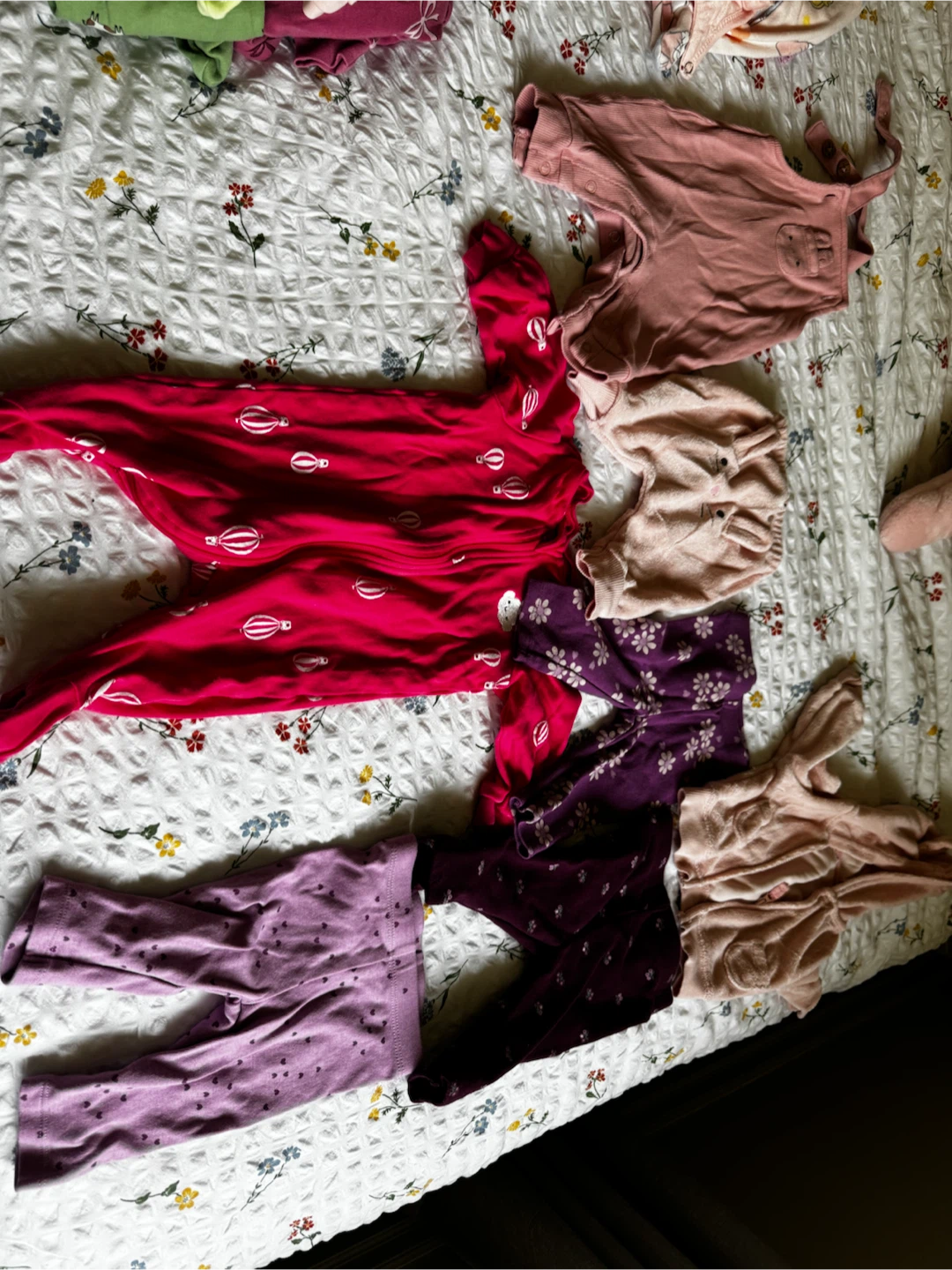 3 months Assorted Baby Sleepers and Onesies Bundle - photo 3
