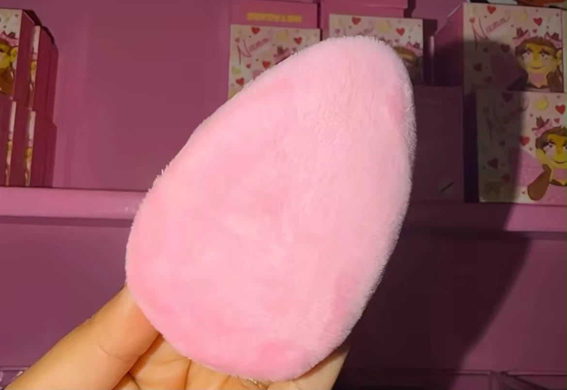 Pink Fluffy Powder Puff - photo 3