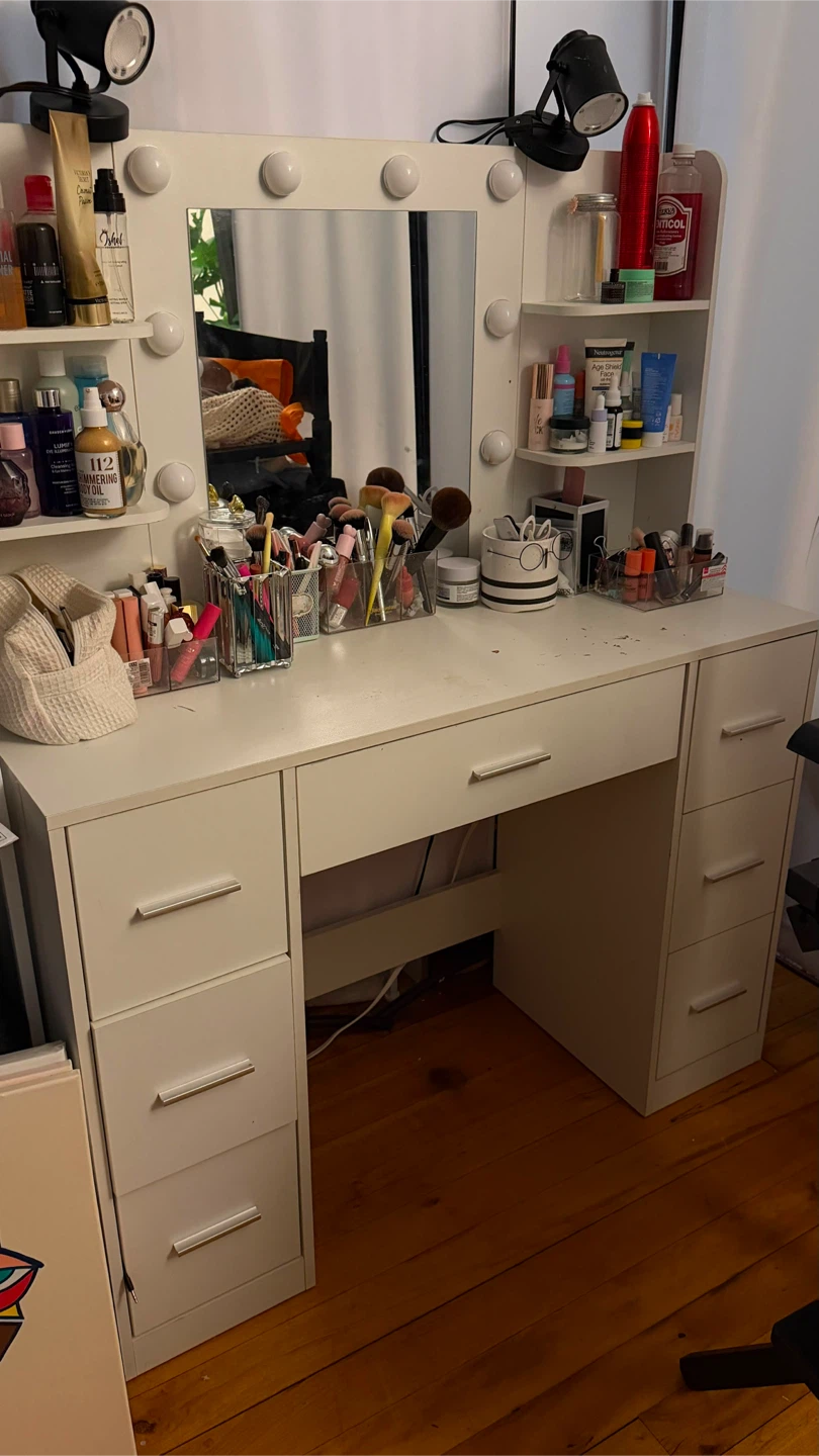 White Vanity Desk with Lights and Mirror - photo 2