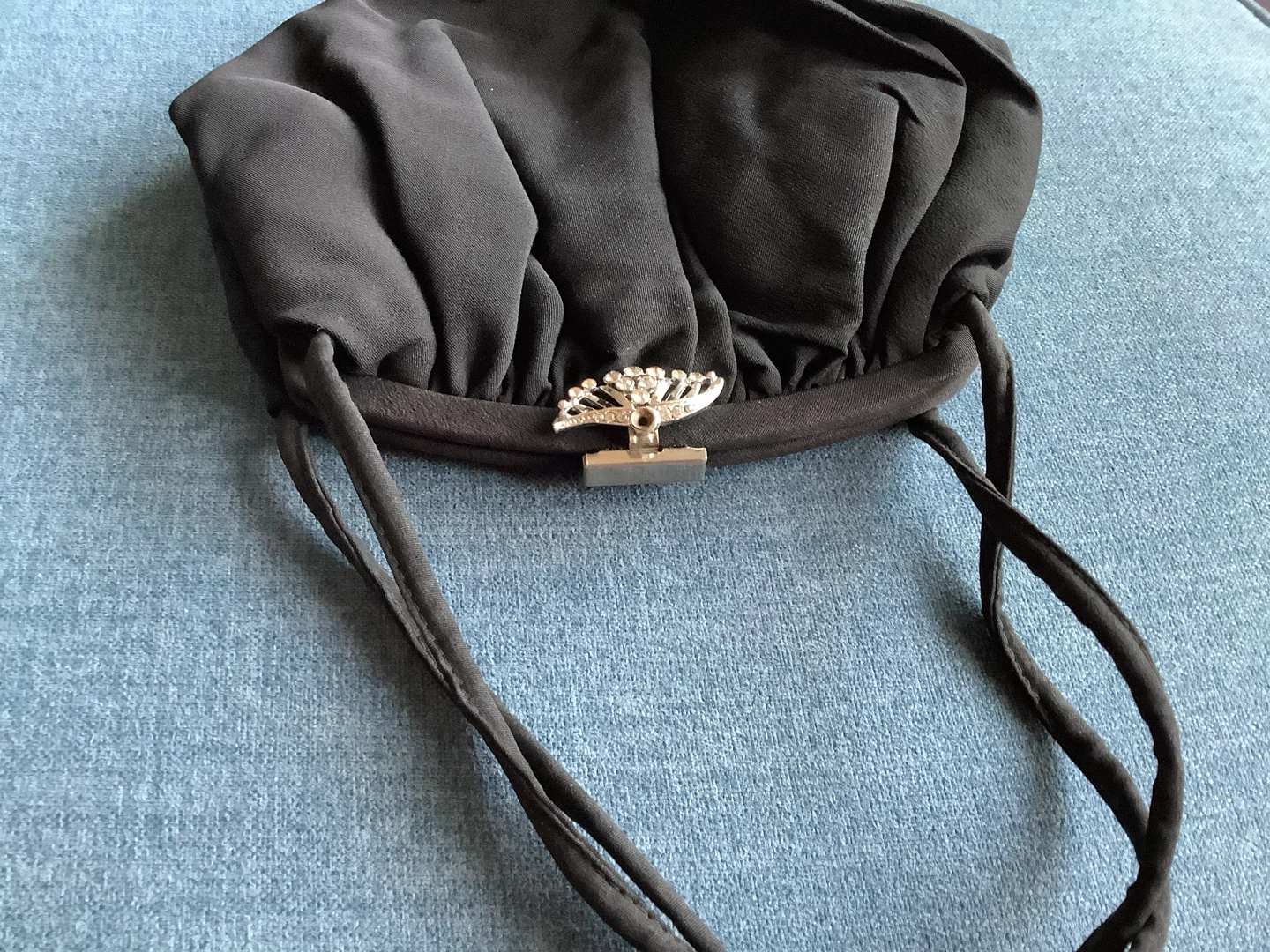 #3 Art Deco Black Ruched Fabric Evening Bag 🐞 - photo 3