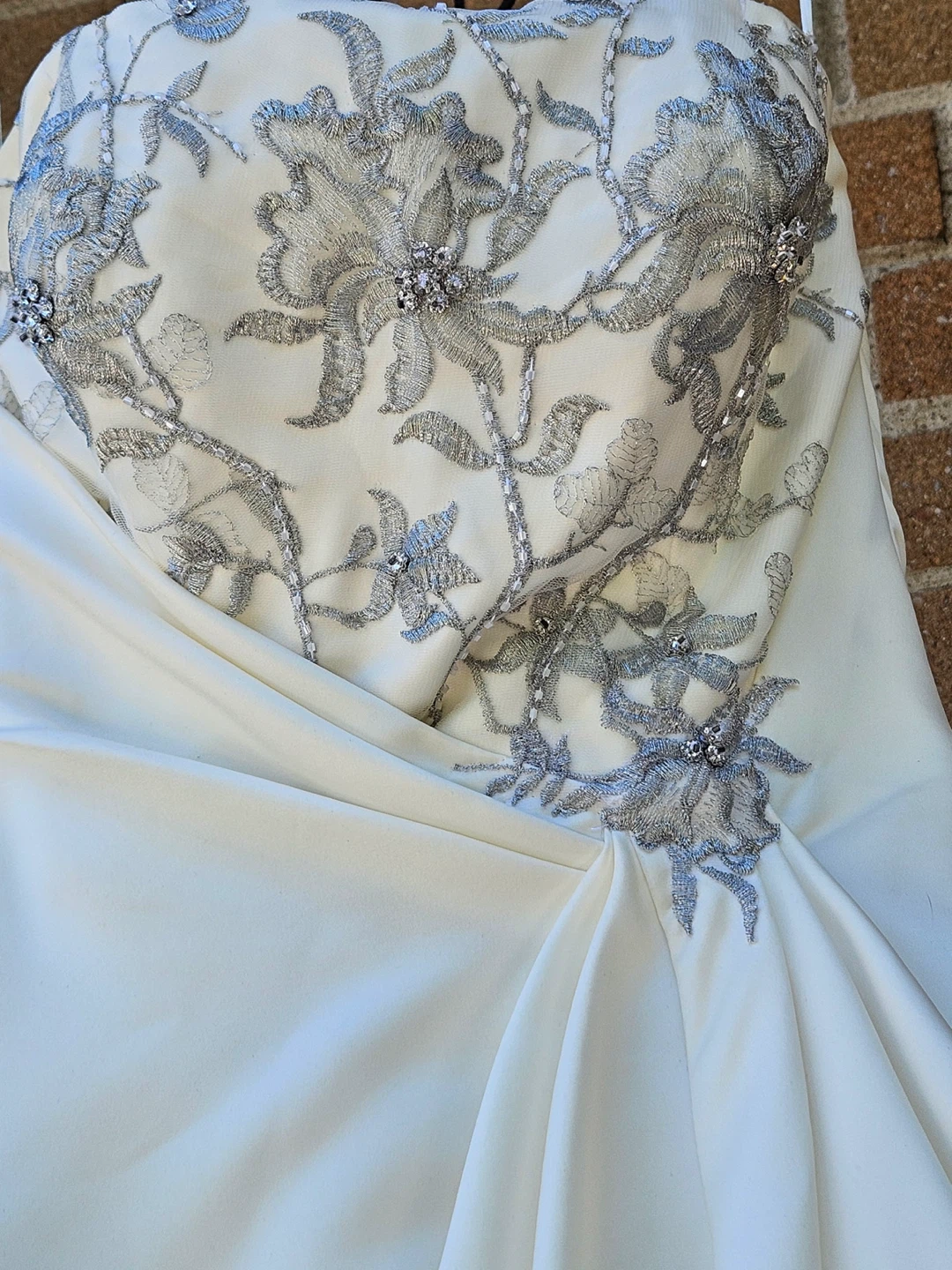 Strapless Wedding Dress with Silver Embroidery - photo 3