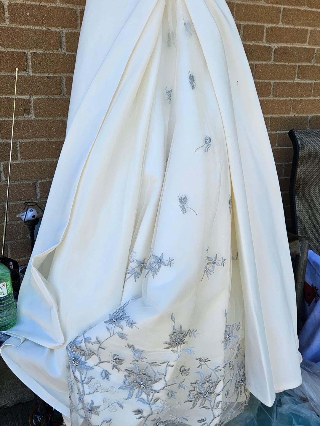 Strapless Wedding Dress with Silver Embroidery - photo 4