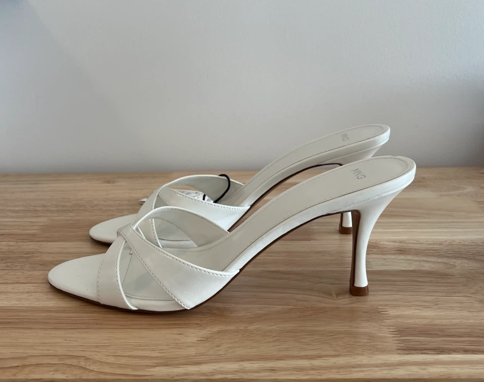 White mule shoes - photo 2