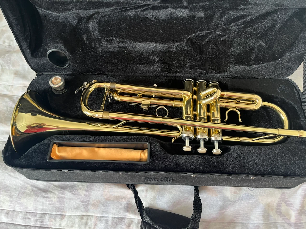 Eastar Trumpet with Case and Mouthpiece - photo 5