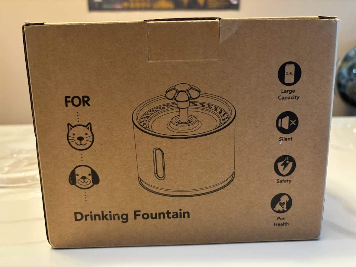 Pet Fountain - 2.4L - photo 3