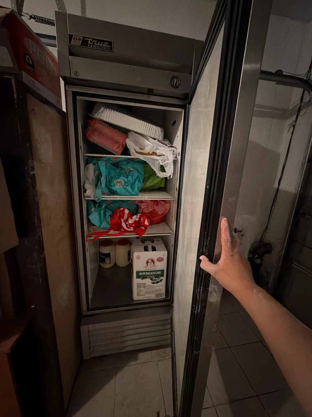 True Freezer Commercial Refrigerator - photo 2