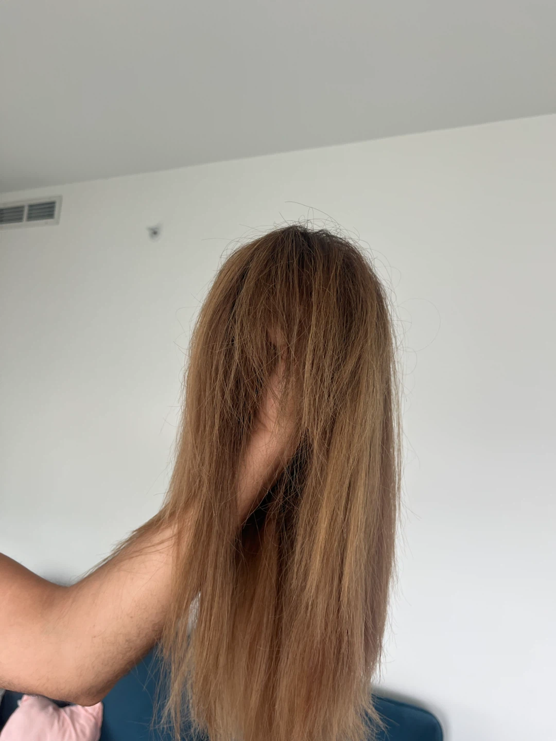Human Hair Natural-Looking Women’s Wig – Soft & Lightweight