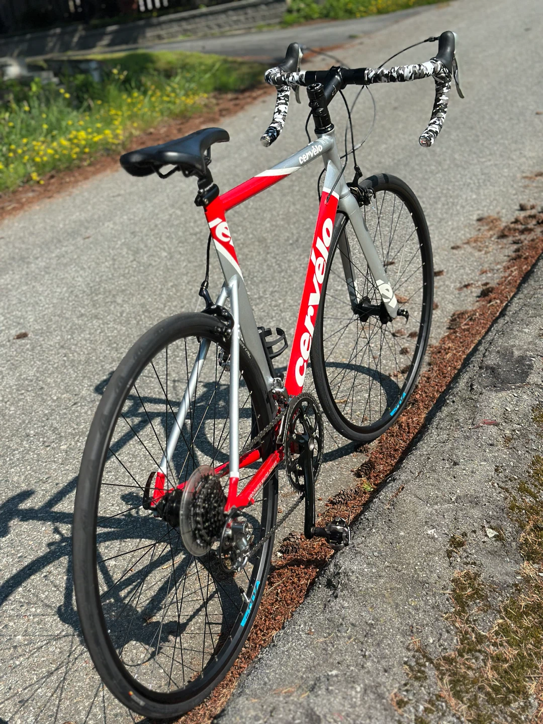 Cervélo P1 Road Bike - photo 3