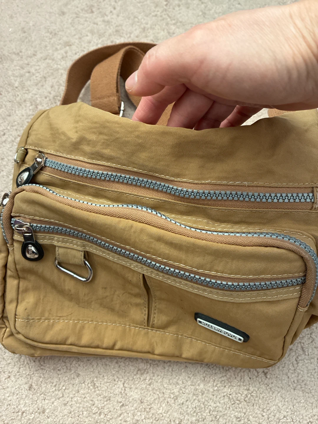 HUAIERYOUYE Crossbody Bag - photo 2