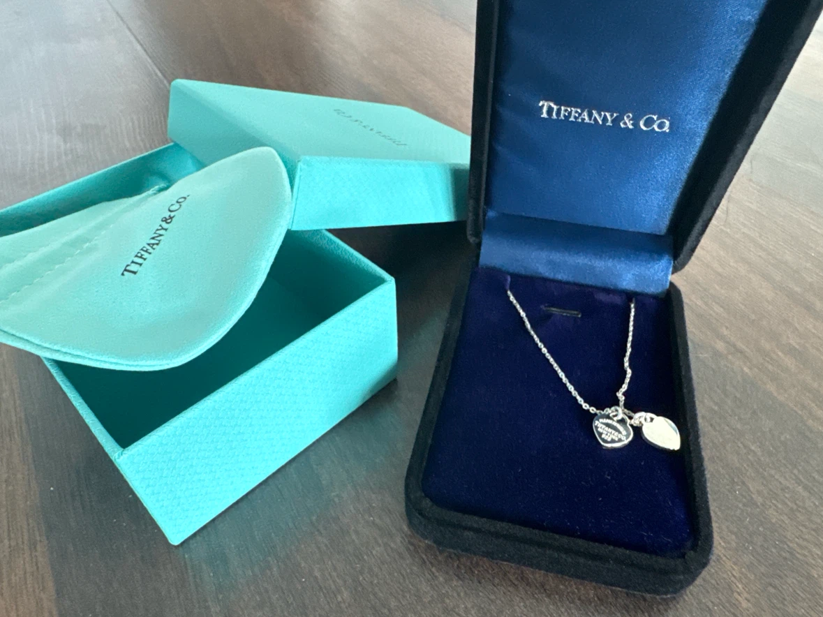 Tiffany & Co. Double Heart Necklace - photo 4