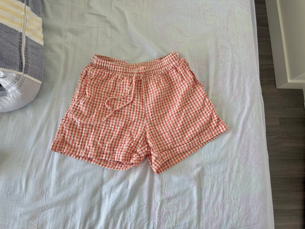 Uniqlo shorts for women m size