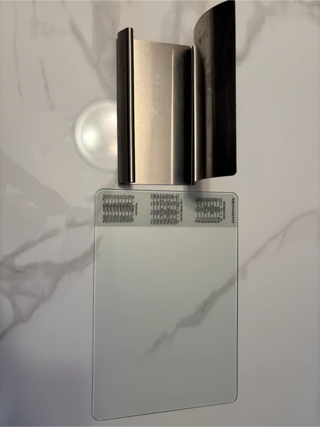 Glass cookbook stand with equivalents measurement guide - photo 4
