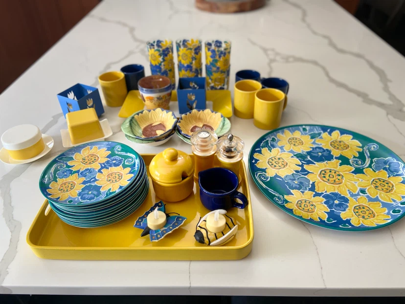 Sunflower Pattern Dinnerware Set - photo 5